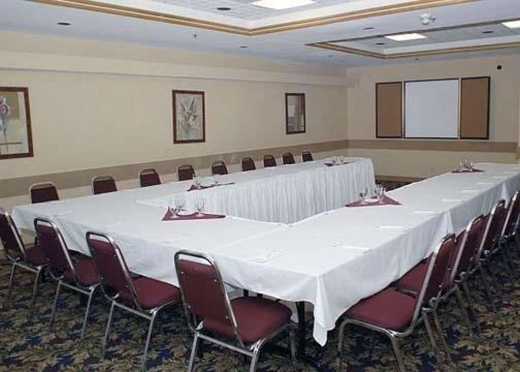Four Points By Sheraton Toronto Airport East Facilități foto